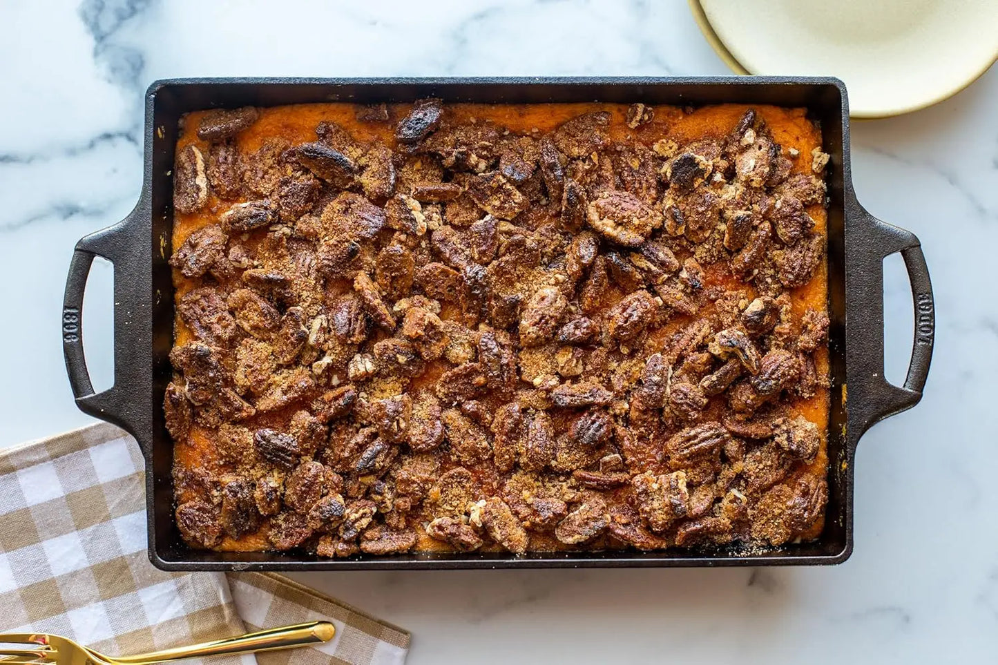 Heavy Duty Cast Iron Baking Pan for Even Cooking, Durable and Ready to Use